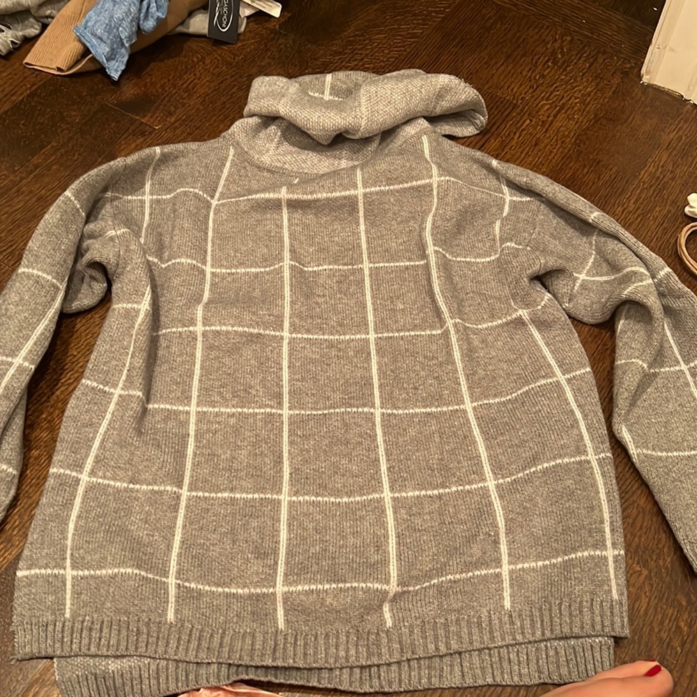 Never Worn Gray Windowpane Turtle Neck - image 1